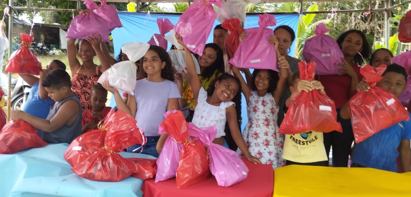 Projeto social da ADMITO Church